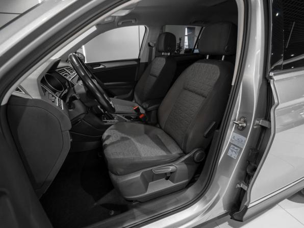 Volkswagen Tiguan II Рестайлинг с пробегом 2021 года, цена 2 275 000 рублей, 171790 км, внедорожник, Автокод Объявления