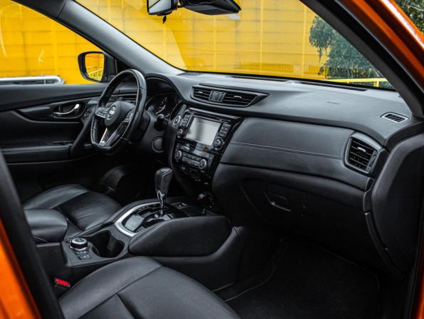 Nissan X-Trail III Рестайлинг с пробегом 2018 года, цена 2 540 000 рублей, 92212 км, внедорожник, Автокод Объявления