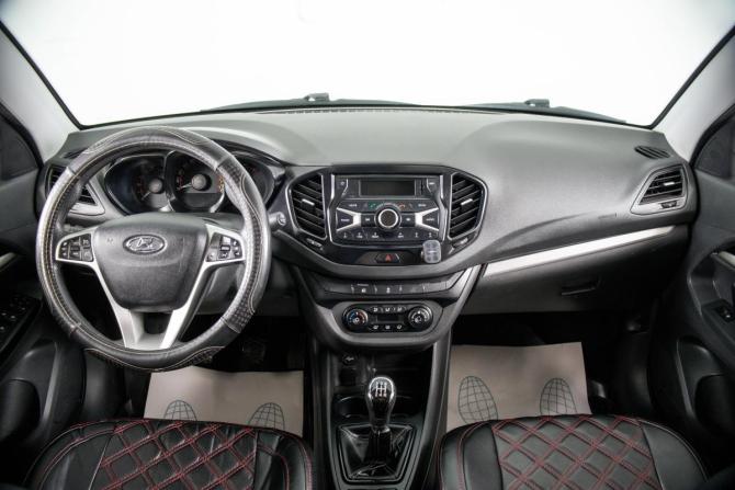 Lada (ВАЗ) Vesta I с пробегом 2022 года, цена 1 349 000 рублей, 283145 км, седан, Автокод Объявления