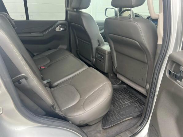 Nissan Pathfinder III Рестайлинг с пробегом 2011 года, цена 1 490 000 рублей, 163147 км, внедорожник, Автокод Объявления