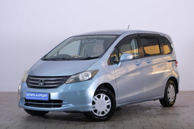 Honda Freed I с пробегом 2010 года, цена 1 059 000 рублей, 161500 км, компактвэн, Автокод Объявления