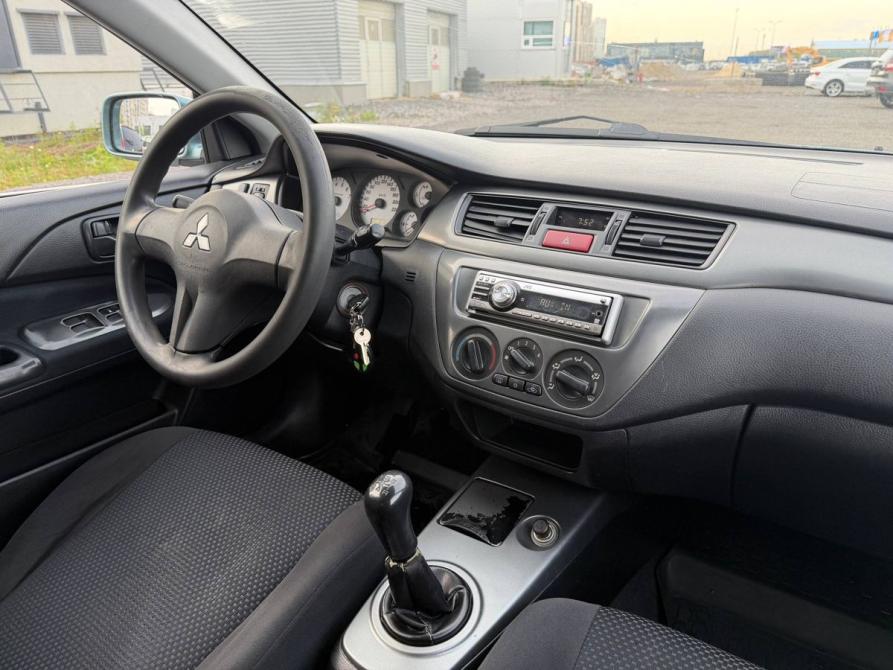 Mitsubishi Lancer IX Рестайлинг Санкт-Петербург  - изображение 6