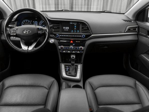 Hyundai Avante VI Рестайлинг с пробегом 2019 года, цена 1 930 000 рублей, 79477 км, седан, Автокод Объявления
