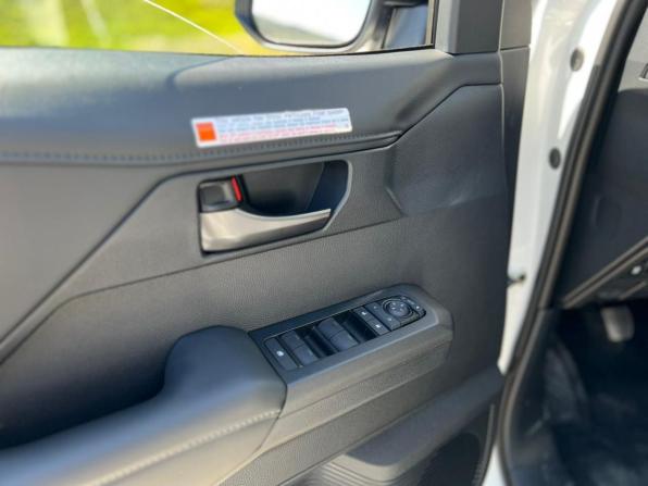 Новый Toyota Hilux IX 2026 года, цена 7 690 000 рублей, offers.body_type.unknown, Автокод Объявления