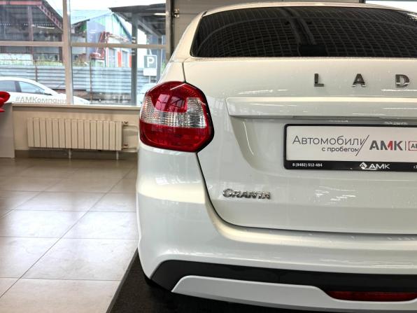 Lada (ВАЗ) Granta I Рестайлинг с пробегом 2024 года, цена 967 070 рублей, 9571 км, лифтбек, Автокод Объявления