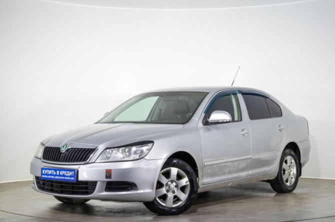 Skoda Octavia II (A5) Рестайлинг с пробегом 2009 года, цена 589 000 рублей, 238310 км, лифтбек, Автокод Объявления