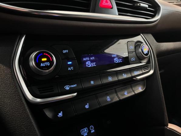 Hyundai Santa Fe IV с пробегом 2019 года, цена 3 050 000 рублей, 113084 км, внедорожник, Автокод Объявления