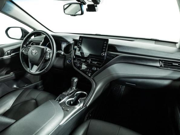 Toyota Camry VIII (XV70) Рестайлинг с пробегом 2021 года, цена 3 050 000 рублей, 113438 км, седан, Автокод Объявления