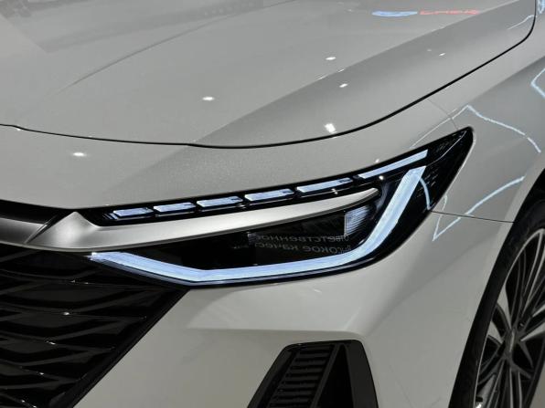 Chery Arrizo 8 с пробегом 2026 года, цена 2 300 000 рублей, 100 км, седан, Автокод Объявления