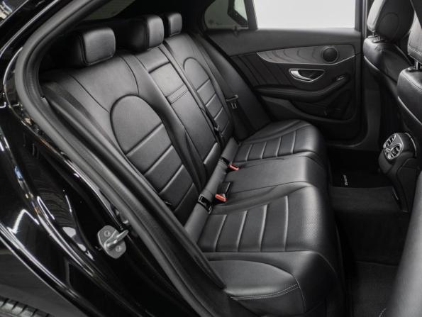 Mercedes-Benz C-Класс IV (W205) Рестайлинг с пробегом 2018 года, цена 2 648 000 рублей, 140688 км, седан, Автокод Объявления
