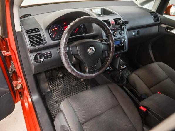 Volkswagen Touran I Рестайлинг с пробегом 2008 года, цена 869 000 рублей, 99872 км, минивэн, Автокод Объявления