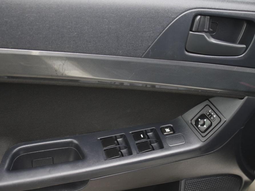 Mitsubishi Lancer X Владимир  - изображение 14