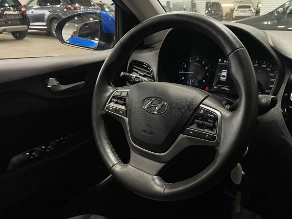 Hyundai Solaris II Рестайлинг с пробегом 2021 года, цена 1 830 000 рублей, 45257 км, седан, Автокод Объявления