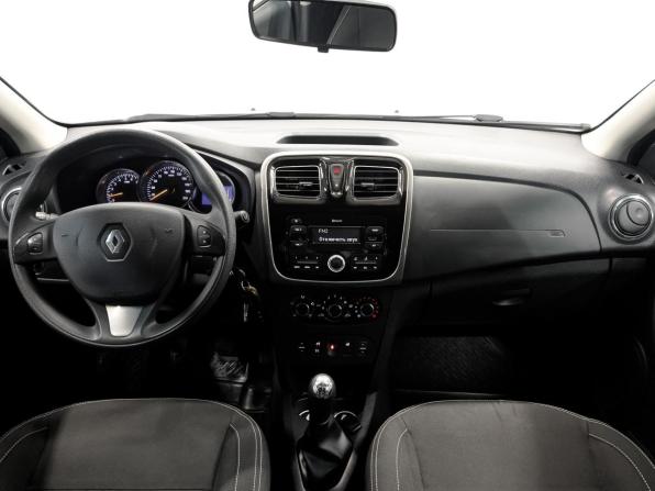 Renault Logan II с пробегом 2018 года, цена 800 000 рублей, 119300 км, седан, Автокод Объявления