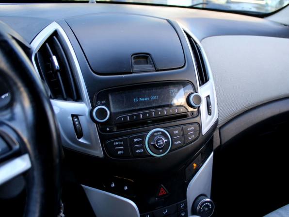Chevrolet Cruze I Рестайлинг с пробегом 2013 года, цена 640 000 рублей, 239780 км, седан, Автокод Объявления