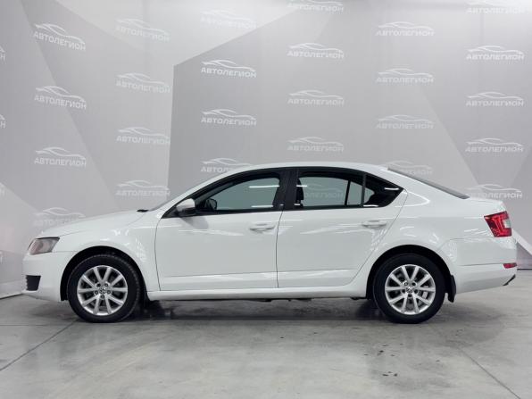 Skoda Octavia III (A7) с пробегом 2013 года, цена 899 000 рублей, 222000 км, лифтбек, Автокод Объявления