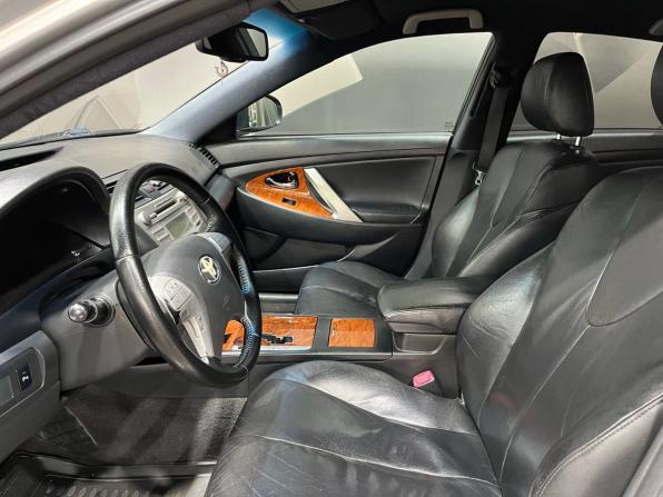 Toyota Camry VI (XV40) Рестайлинг с пробегом 2010 года, цена 1 074 000 рублей, 232050 км, седан, Автокод Объявления