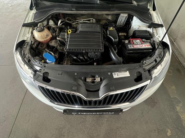 Skoda Rapid I Рестайлинг с пробегом 2019 года, цена 995 000 рублей, 172000 км, лифтбек, Автокод Объявления