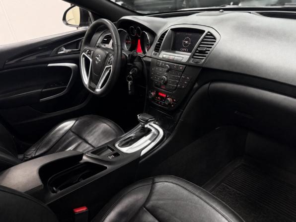 Opel Insignia I с пробегом 2010 года, цена 950 000 рублей, 240343 км, седан, Автокод Объявления