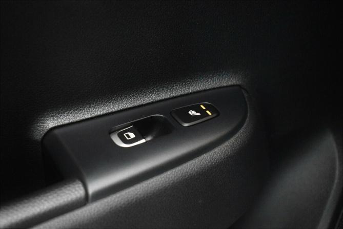 Kia Rio IV Рестайлинг с пробегом 2021 года, цена 1 930 000 рублей, 45377 км, хэтчбек, Автокод Объявления