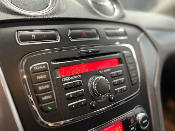 Ford Mondeo IV Рестайлинг с пробегом 2012 года, цена 869 900 рублей, 228142 км, седан, Автокод Объявления