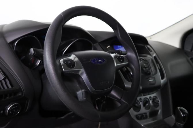 Ford Focus III с пробегом 2012 года, цена 829 990 рублей, 89169 км, хэтчбек, Автокод Объявления
