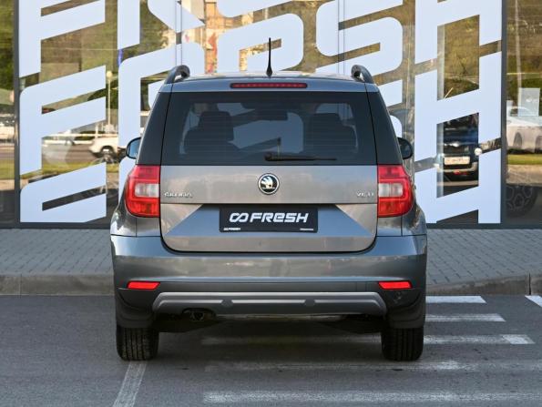 Skoda Yeti I Рестайлинг с пробегом 2014 года, цена 878 000 рублей, 187073 км, внедорожник, Автокод Объявления