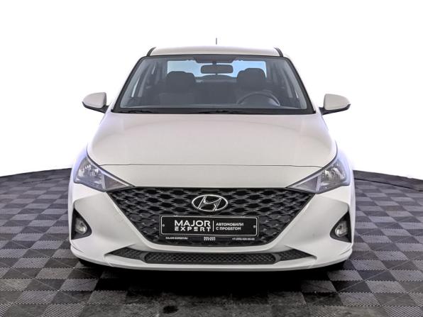 Hyundai Solaris II Рестайлинг с пробегом 2022 года, цена 1 570 000 рублей, 85094 км, седан, Автокод Объявления