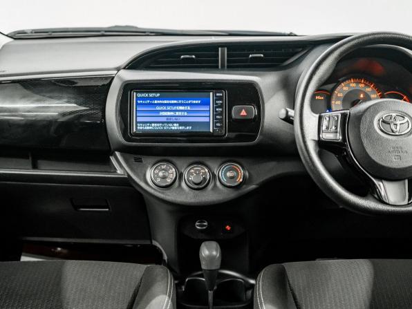 Toyota Vitz III (XP130) Рестайлинг 2 с пробегом 2019 года, цена 1 100 000 рублей, 101719 км, хэтчбек, Автокод Объявления