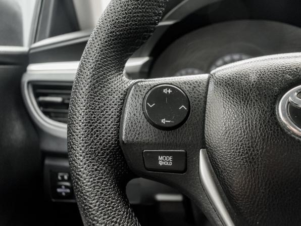 Toyota Corolla XI (E160 E170 E180) с пробегом 2013 года, цена 1 250 000 рублей, 166260 км, седан, Автокод Объявления