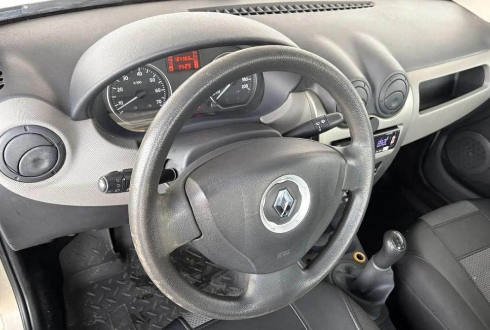 Renault Logan I Рестайлинг Киров  - изображение 15