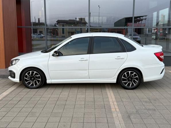 Lada (ВАЗ) Granta I Рестайлинг с пробегом 2023 года, цена 1 135 000 рублей, 16700 км, седан, Автокод Объявления