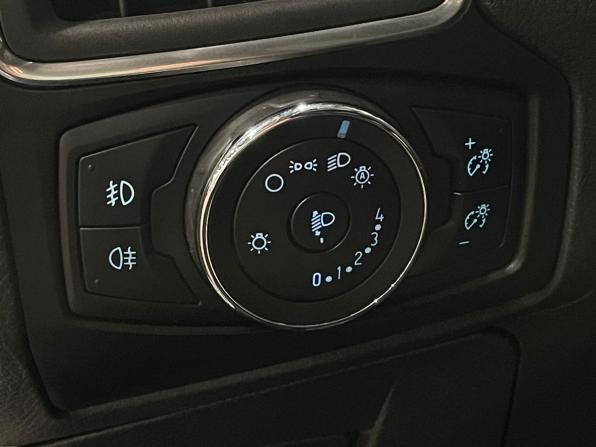 Ford Focus III с пробегом 2013 года, цена 730 000 рублей, 178295 км, хэтчбек, Автокод Объявления