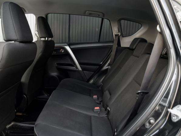 Toyota RAV4 IV (XA40) Рестайлинг с пробегом 2016 года, цена 2 090 000 рублей, 172484 км, внедорожник, Автокод Объявления
