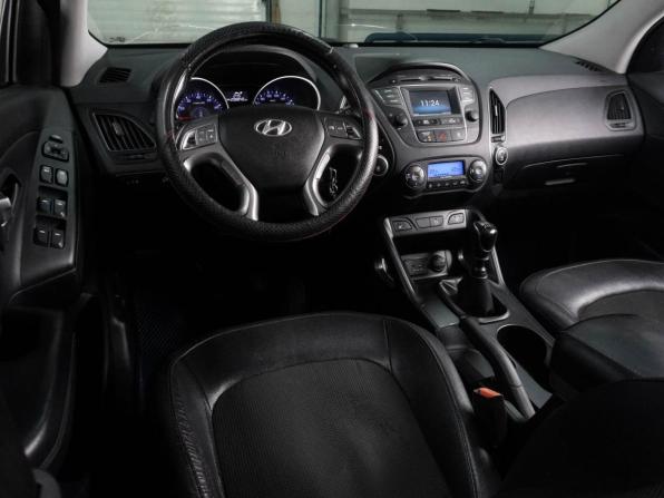 Hyundai ix35 I Рестайлинг с пробегом 2015 года, цена 1 399 000 рублей, 208838 км, внедорожник, Автокод Объявления