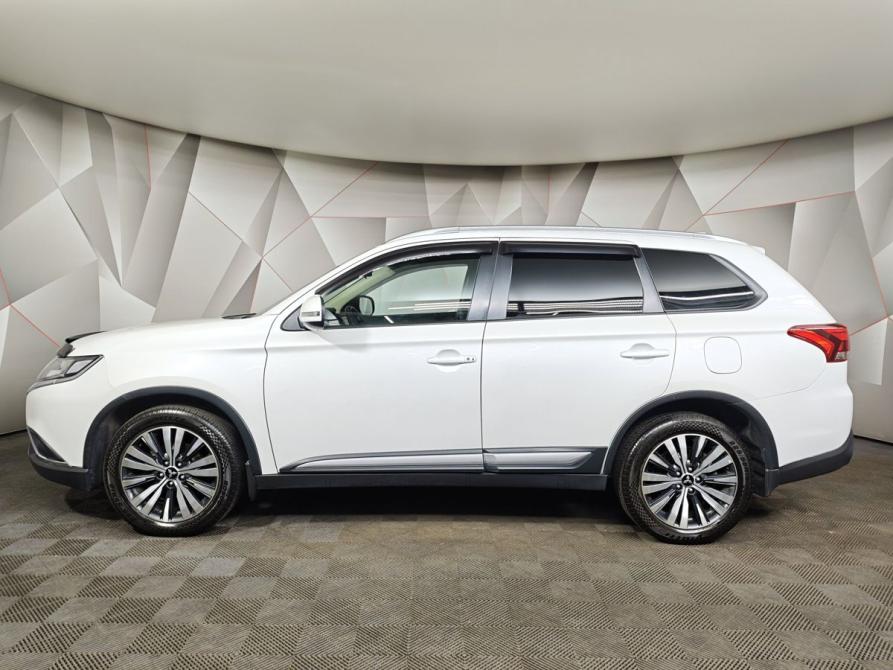 Mitsubishi Outlander III Рестайлинг 3 Москва  - изображение 5