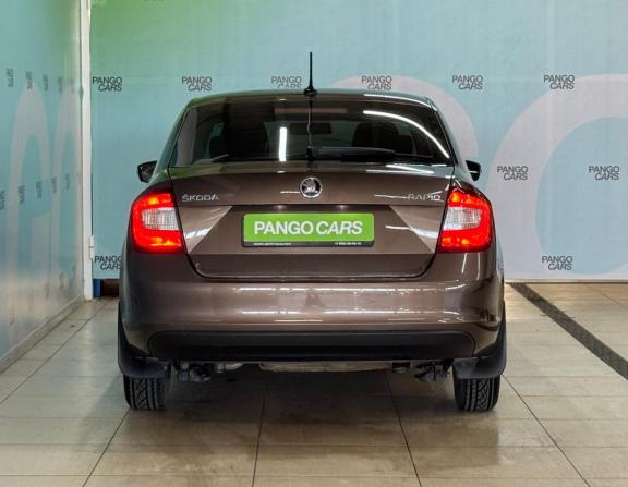 Skoda Rapid I Рестайлинг с пробегом 2019 года, цена 1 399 000 рублей, 39500 км, лифтбек, Автокод Объявления