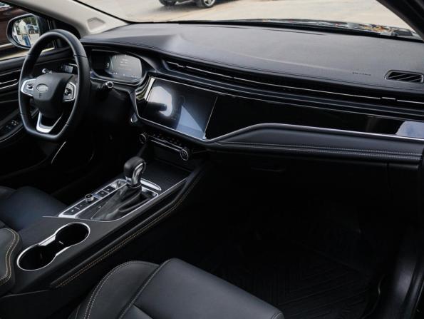 Omoda S5 с пробегом 2024 года, цена 1 650 000 рублей, 10213 км, седан, Автокод Объявления