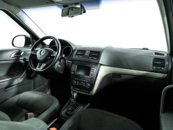 Skoda Yeti I Рестайлинг с пробегом 2014 года, цена 1 099 700 рублей, 177262 км, внедорожник, Автокод Объявления