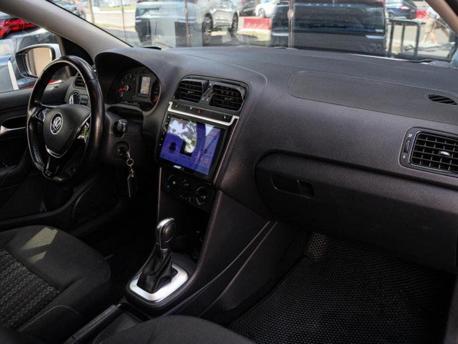 Volkswagen Polo V Рестайлинг Москва  - изображение 8