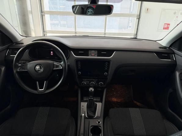 Skoda Octavia III (A7) Рестайлинг с пробегом 2020 года, цена 2 330 000 рублей, 132995 км, лифтбек, Автокод Объявления
