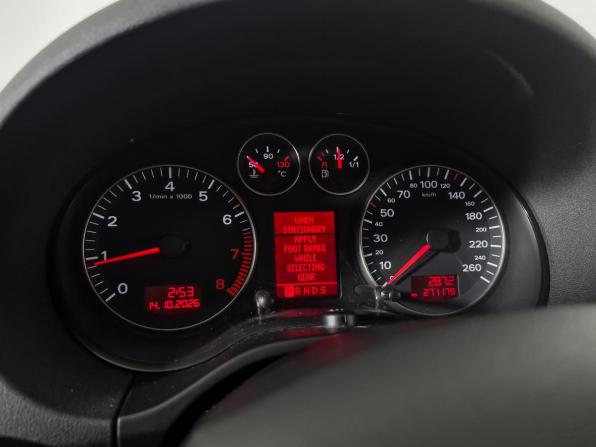 Audi A3 II (8P) Рестайлинг 1 с пробегом 2006 года, цена 479 000 рублей, 271179 км, хэтчбек, Автокод Объявления