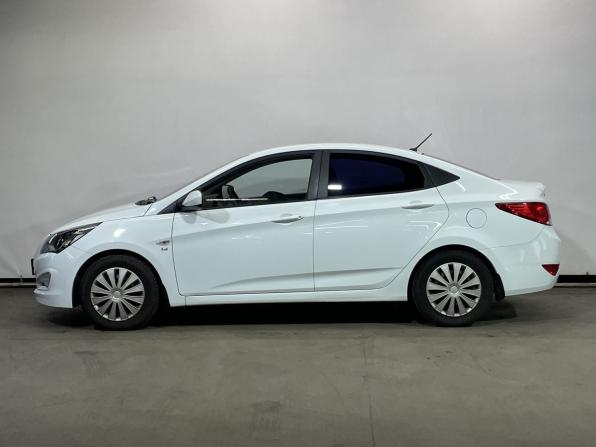 Hyundai Solaris I Рестайлинг с пробегом 2016 года, цена 1 299 000 рублей, 52816 км, седан, Автокод Объявления