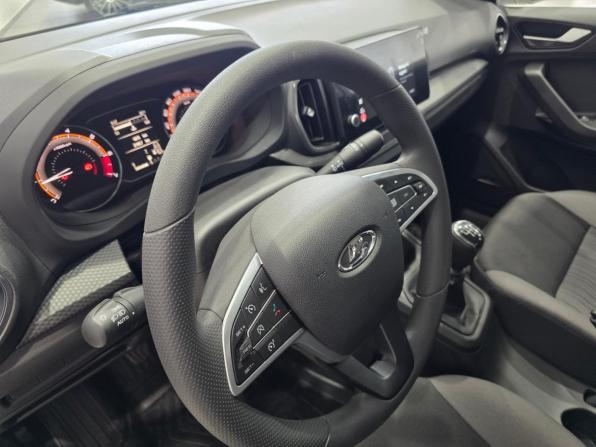 Lada (ВАЗ) Iskra с пробегом 2025 года, цена 1 350 000 рублей, 1976 км, седан, Автокод Объявления