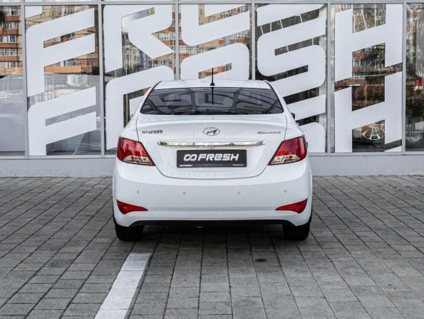 Hyundai Solaris I Рестайлинг с пробегом 2014 года, цена 1 130 000 рублей, 188242 км, седан, Автокод Объявления