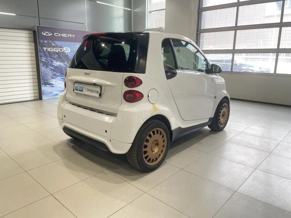 Smart Fortwo II с пробегом 2015 года, цена 640 000 рублей, 206282 км, хэтчбек, Автокод Объявления
