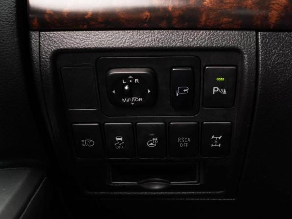Toyota Land Cruiser 200 Series Рестайлинг 1 с пробегом 2012 года, цена 2 950 000 рублей, 290137 км, внедорожник, Автокод Объявления