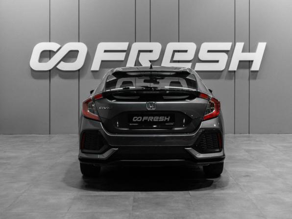 Honda Civic X с пробегом 2019 года, цена 1 900 000 рублей, 134974 км, седан, Автокод Объявления
