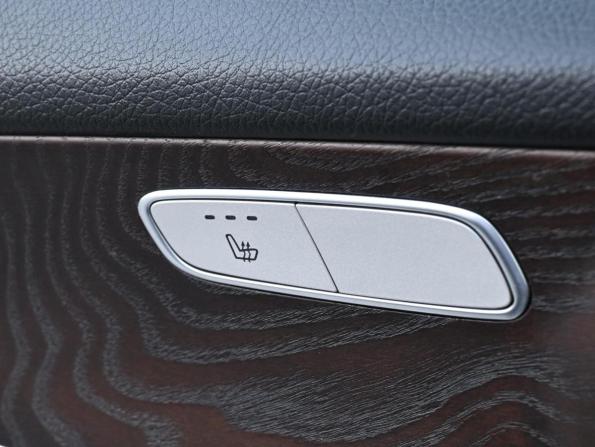 Mercedes-Benz GLC I (X253) Рестайлинг с пробегом 2019 года, цена 3 089 000 рублей, 160335 км, внедорожник, Автокод Объявления
