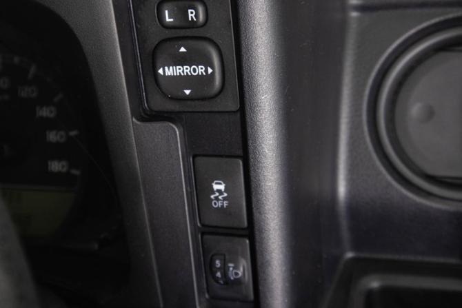 Toyota Probox I Рестайлинг с пробегом 2018 года, цена 1 079 000 рублей, 104639 км, универсал, Автокод Объявления